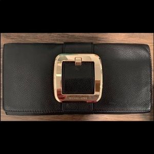 Michael Kors Clutch
